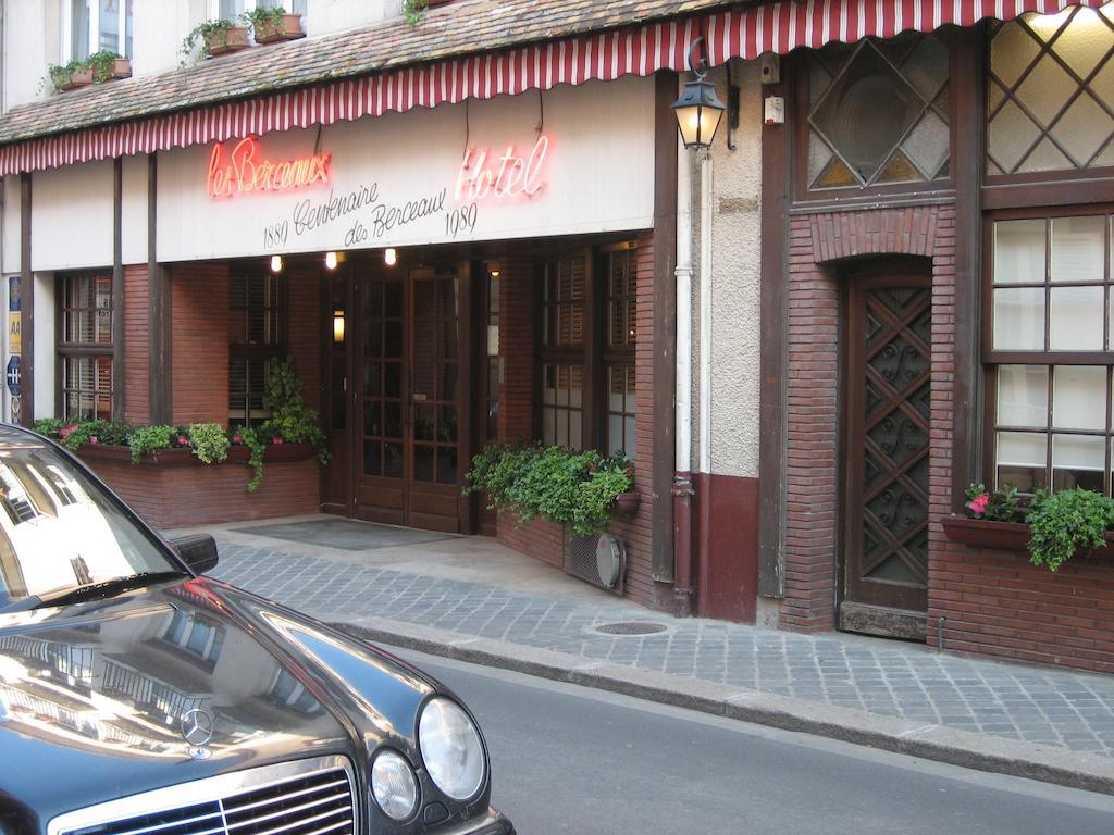 Les Berceaux Hotel Epernay Exterior photo